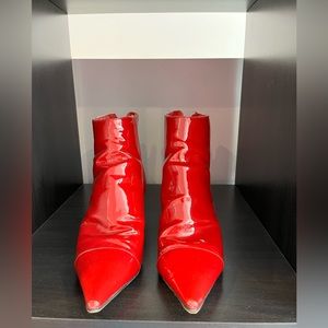 Alexandre Birman red patent leather kitten heel boots size 35